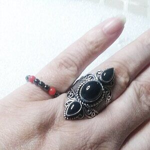 Tranquility! Red Coral & Gray Hematite Beads! S7 Beaded Gemstone Midi Stack Ring